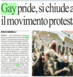 Ritaglio di giornale con foto di viado di fronte al Colosseo e titolo sul Gay Pride 2008